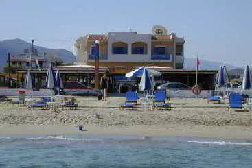 Hotel Mikes Beach Apartments & Studios