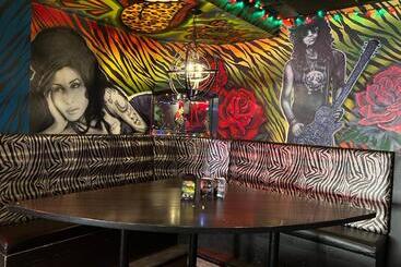 Szálloda Commercial