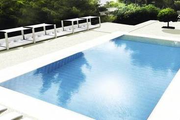 Отель Nostos Village Holiday Resort