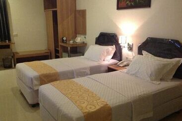 Otel Pacific Makassar