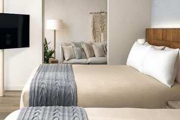 Otel Toronto Escape - Onyx Suite