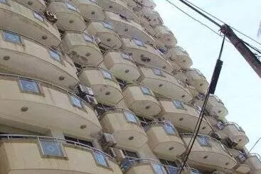 Colombo Apartments   Collingwood Place