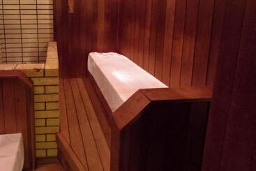 בית מלון כפרי Livemax Resort Setouchi Seafront