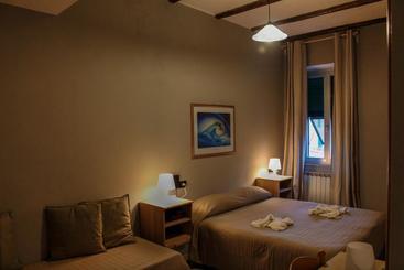 בית מלון כפרי Pino