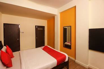 Oyo Apartments Shyamlal Begumpet