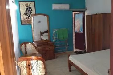 بنسيون Marigold Beachhouse