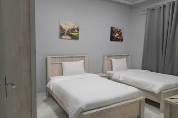 هتل Paris Furnished Apartments   Tabasum Group