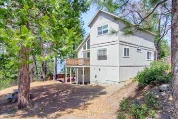 茅舍 Scenic Wonders Yosemite Park Place 3 Bedrooms