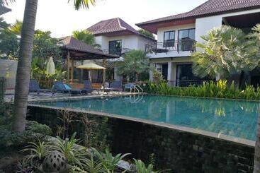 酒店 Coco Retreat Phuket Resort & Spa