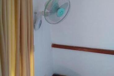 酒店 We Be Cottages