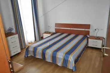 ツーリストアパートメント Residence Paradiso