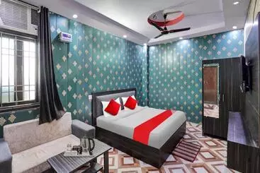 Hôtel Oyo Flagship 80914 S L Galxy