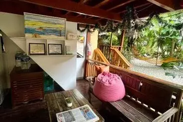 پانسیون Roy S Rendezvous Boracay