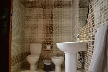 هتل Morgenland Holly Village