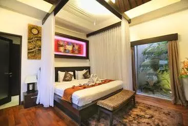 D&g Villas Legian
