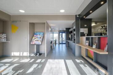 B&b Hotel Calais Coquelles Tunnel Sous La Manche