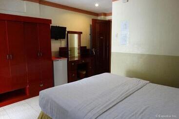 호텔 Imperial Ridge Pension House