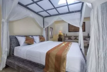 فندق Royal Villa Jepun