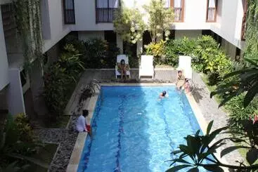 アパートホテル The Legian Sunset Residence