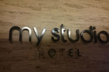 My Studio Hotel Surabaya   Hostel