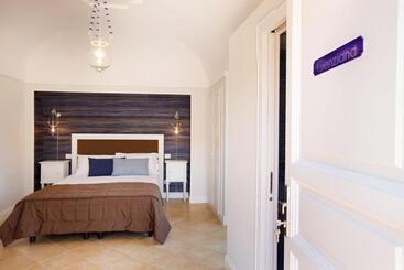 민박 Villa Don Camillo