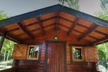 בית מלון כפרי Camping & Bungalows Liguerre De Cinca