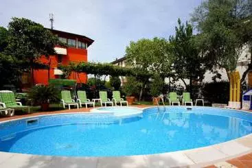 Hotel Benaco