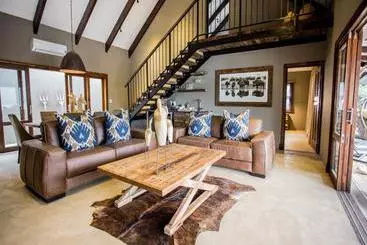 ホテル Bush Villas Self-catering At Botlierskop