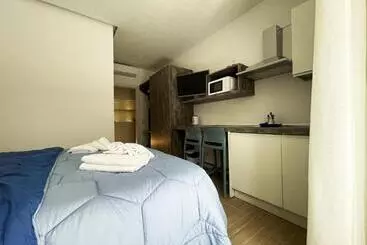 アパートメント Sunny House