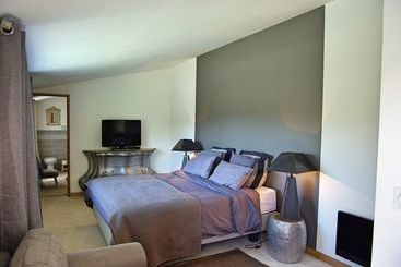 膳宿费 La Parenthèse Enchantée