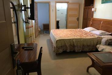 Pension (Hôtel basse catégorie) Les Aigrettes