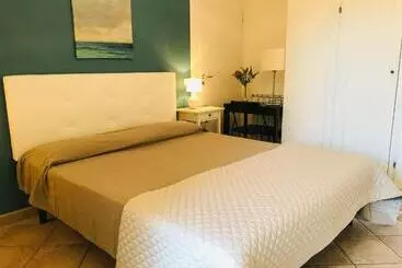 B&b L Albero Di Melograno