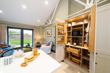 Hailes A Newly Converted Barn On Our Farm Between Stratford Upon Avon And The Cotswolds