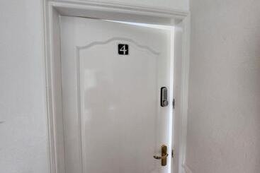 پانسیون Sheldon Shared House