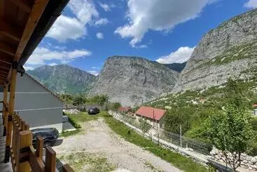 ペンション Turi Selcë