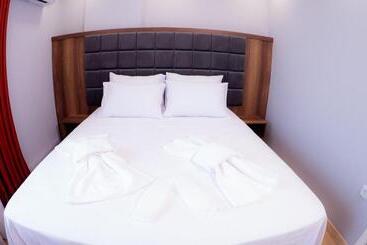 هتل آپارتمان Gloria Boutıque