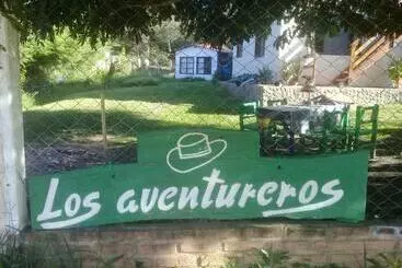 هاستل Los Aventureros