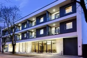 Aamiaismajoitus (B&B) Ikonik Spa