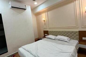 Hotel Collection O 81139  Dream View