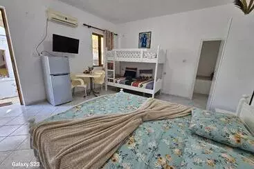 Pension Himara Beach Rooms