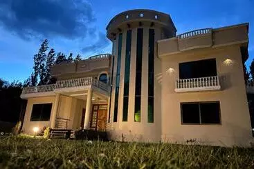 Skardu Saraye Hotel & Resort