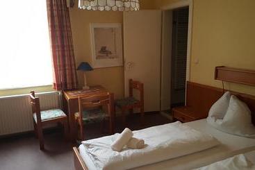 호텔 Ratskeller Lüchow