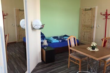 Hotel Zimmerfrei Dresden Mit Bad Miniküche Self Check In 24 7