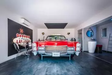 Bed and Breakfast Love Room 66