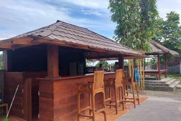 Abi Bungalow & Hostel