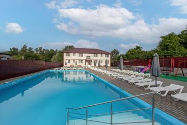 Hotel ранчо офре