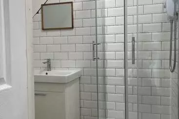 ホテル Elemental Surf Lodge