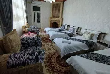 Pensjonat Asr Guest House