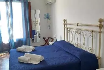 Aamiaismajoitus (B&B) Savoia 96