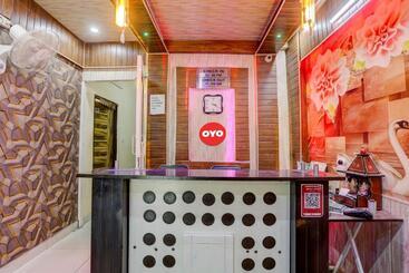 Hotell Oyo Flagship 81229 Gold Coast Crossing
